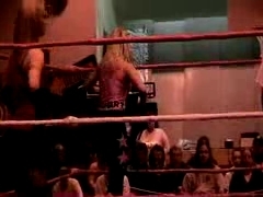 October_27,_2006_Supergirl_Title_Match_flv_000104521.jpg