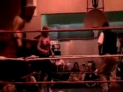 October_27,_2006_Supergirl_Title_Match_flv_000116867.jpg