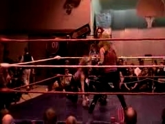 October_27,_2006_Supergirl_Title_Match_flv_000125792.jpg