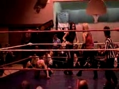 October_27,_2006_Supergirl_Title_Match_flv_000127461.jpg