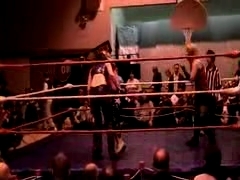 October_27,_2006_Supergirl_Title_Match_flv_000156573.jpg