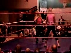 October_27,_2006_Supergirl_Title_Match_flv_000205455.jpg