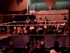 October_27,_2006_Supergirl_Title_Match_flv_000229563.jpg