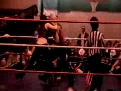 October_27,_2006_Supergirl_Title_Match_flv_000246663.jpg