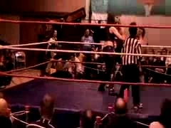 October_27,_2006_Supergirl_Title_Match_flv_000249249.jpg