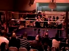 October_27,_2006_Supergirl_Title_Match_flv_000259676.jpg