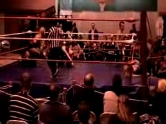 October_27,_2006_Supergirl_Title_Match_flv_000272523.jpg