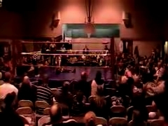 October_27,_2006_Supergirl_Title_Match_flv_000281698.jpg