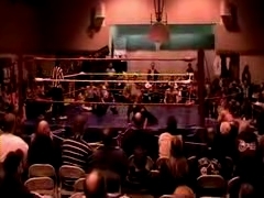 October_27,_2006_Supergirl_Title_Match_flv_000283951.jpg