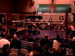 October_27,_2006_Supergirl_Title_Match_flv_000286703.jpg