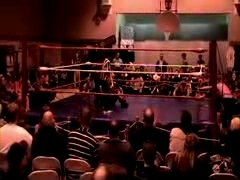 October_27,_2006_Supergirl_Title_Match_flv_000287204.jpg