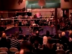 October_27,_2006_Supergirl_Title_Match_flv_000299800.jpg