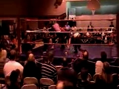 October_27,_2006_Supergirl_Title_Match_flv_000301385.jpg