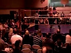 October_27,_2006_Supergirl_Title_Match_flv_000302803.jpg