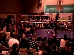 October_27,_2006_Supergirl_Title_Match_flv_000306473.jpg