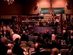 October_27,_2006_Supergirl_Title_Match_flv_000310394.jpg