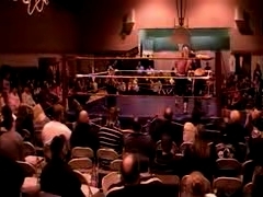 October_27,_2006_Supergirl_Title_Match_flv_000311228.jpg