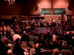 October_27,_2006_Supergirl_Title_Match_flv_000311812.jpg