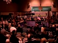 October_27,_2006_Supergirl_Title_Match_flv_000312396.jpg