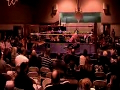 October_27,_2006_Supergirl_Title_Match_flv_000316483.jpg