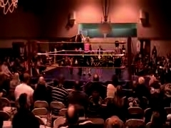 October_27,_2006_Supergirl_Title_Match_flv_000327744.jpg