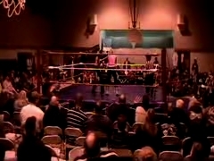 October_27,_2006_Supergirl_Title_Match_flv_000328745.jpg