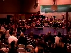 October_27,_2006_Supergirl_Title_Match_flv_000337504.jpg