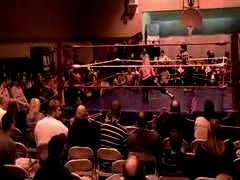 October_27,_2006_Supergirl_Title_Match_flv_000340424.jpg