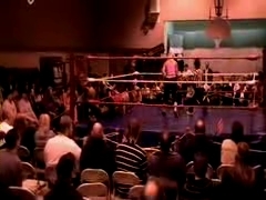 October_27,_2006_Supergirl_Title_Match_flv_000342092.jpg