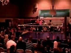 October_27,_2006_Supergirl_Title_Match_flv_000344428.jpg