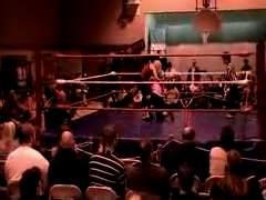 October_27,_2006_Supergirl_Title_Match_flv_000347764.jpg