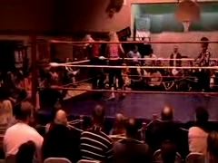 October_27,_2006_Supergirl_Title_Match_flv_000355939.jpg