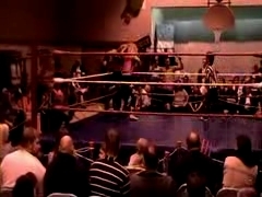 October_27,_2006_Supergirl_Title_Match_flv_000359276.jpg