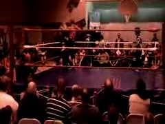 October_27,_2006_Supergirl_Title_Match_flv_000364531.jpg