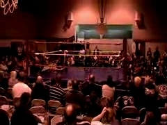 October_27,_2006_Supergirl_Title_Match_flv_000380130.jpg