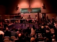 October_27,_2006_Supergirl_Title_Match_flv_000383550.jpg