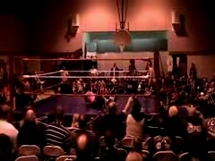 October_27,_2006_Supergirl_Title_Match_flv_000385469.jpg