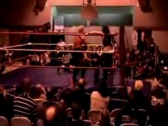 October_27,_2006_Supergirl_Title_Match_flv_000411828.jpg