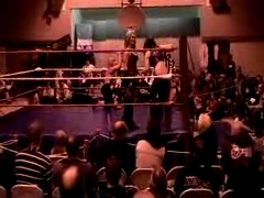 October_27,_2006_Supergirl_Title_Match_flv_000417918.jpg