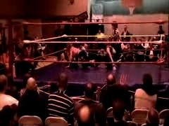 October_27,_2006_Supergirl_Title_Match_flv_000428846.jpg