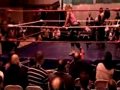 October_27,_2006_Supergirl_Title_Match_flv_000435352.jpg