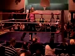 October_27,_2006_Supergirl_Title_Match_flv_000438438.jpg