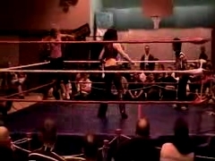 October_27,_2006_Supergirl_Title_Match_flv_000461879.jpg