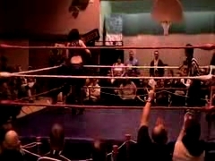 October_27,_2006_Supergirl_Title_Match_flv_000465465.jpg