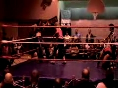 October_27,_2006_Supergirl_Title_Match_flv_000471054.jpg