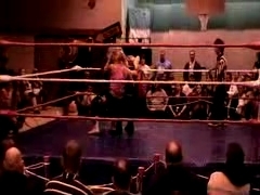 October_27,_2006_Supergirl_Title_Match_flv_000481982.jpg