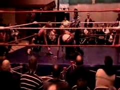 October_27,_2006_Supergirl_Title_Match_flv_000485736.jpg