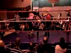 October_27,_2006_Supergirl_Title_Match_flv_000491575.jpg