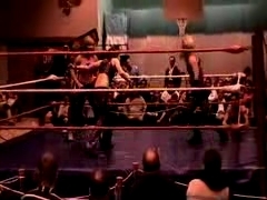 October_27,_2006_Supergirl_Title_Match_flv_000497831.jpg