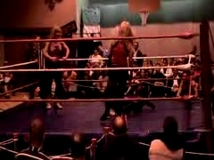 October_27,_2006_Supergirl_Title_Match_flv_000499499.jpg